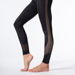 Beyond Yoga Ravine Long Legging